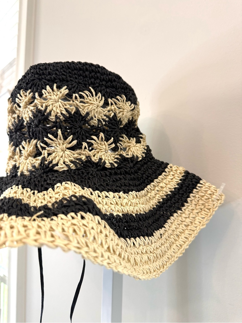 Four Buttons San Diego Hat Co Crochet Sun Hat Wide Brim Black Tan Striped NWT - Picture 6 of 14